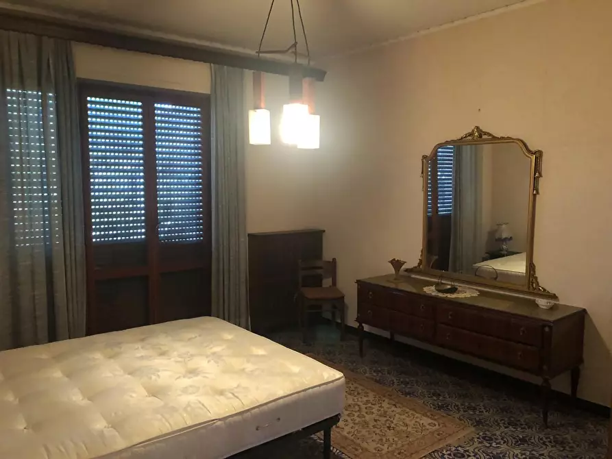 Immagine 31 di Villa in vendita  a Carrara