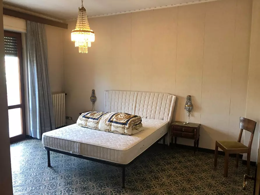 Immagine 36 di Villa in vendita  a Carrara