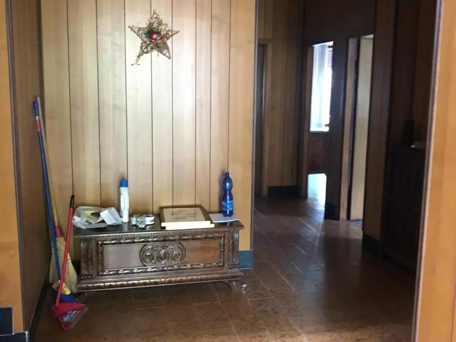 Immagine 13 di Villa in vendita  a Carrara