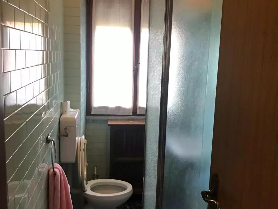 Immagine 40 di Villa in vendita  a Carrara