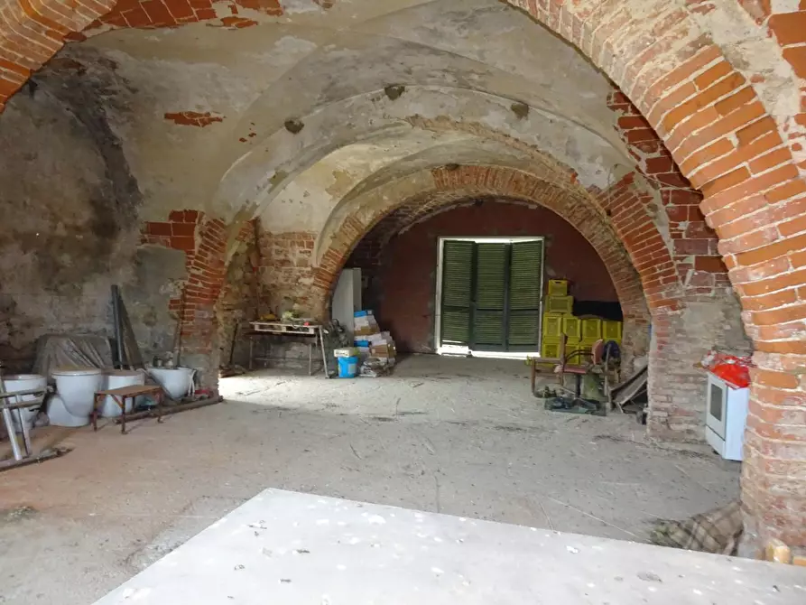 Immagine 19 di Rustico / casale in vendita  a Crespina Lorenzana