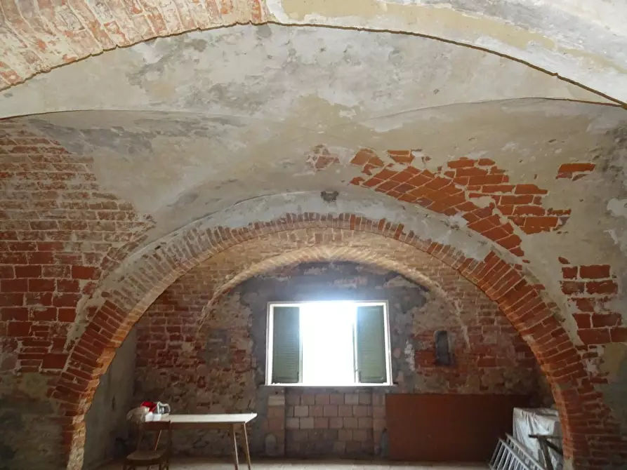 Immagine 18 di Rustico / casale in vendita  a Crespina Lorenzana