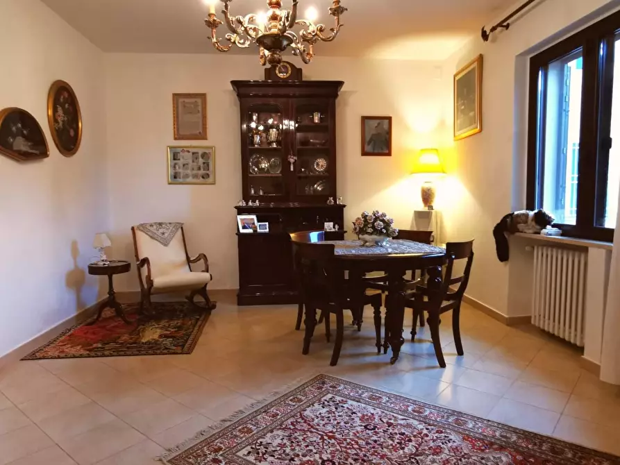 Immagine 6 di Villa in vendita  a Cascina