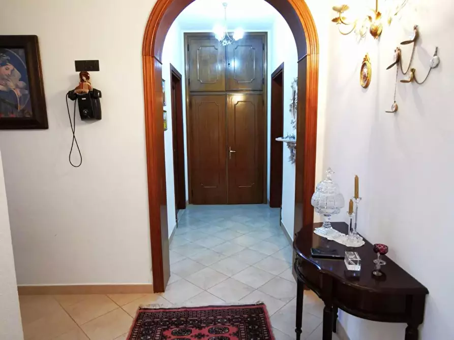 Immagine 16 di Villa in vendita  a Cascina