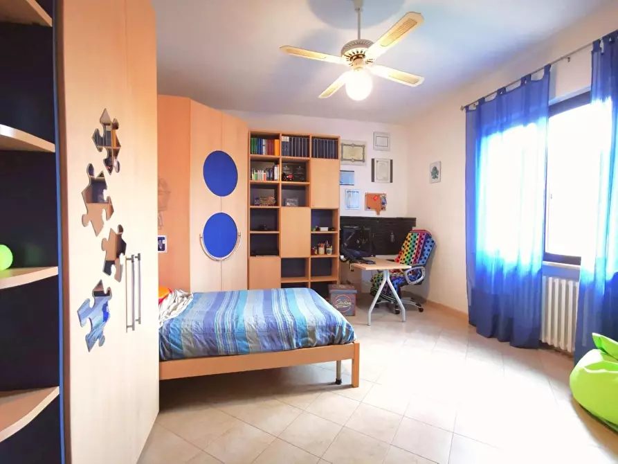 Immagine 41 di Villa in vendita  a Cascina