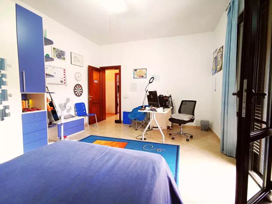 Immagine 32 di Villa in vendita  a Cascina