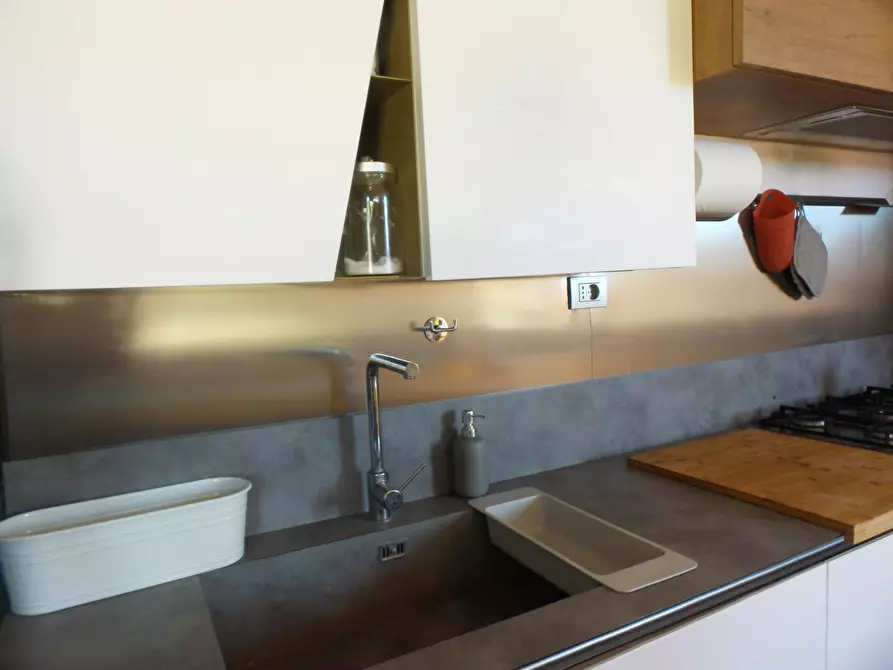 Immagine 8 di Loft/Open space in vendita  a San Miniato