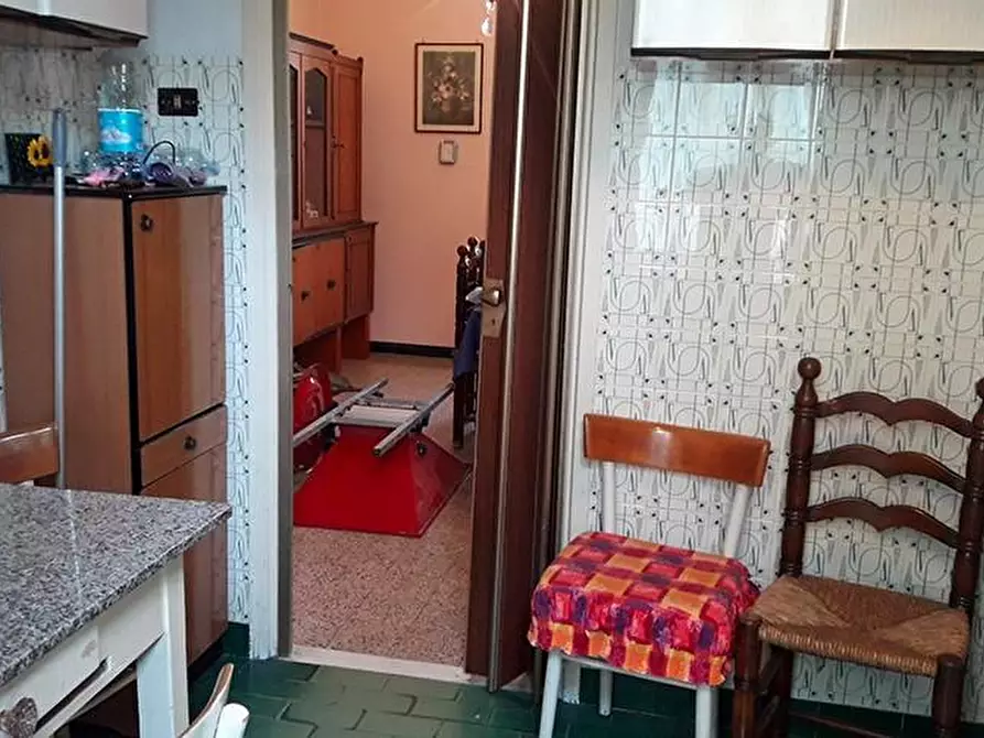 Immagine 7 di Appartamento in vendita  a Carrara