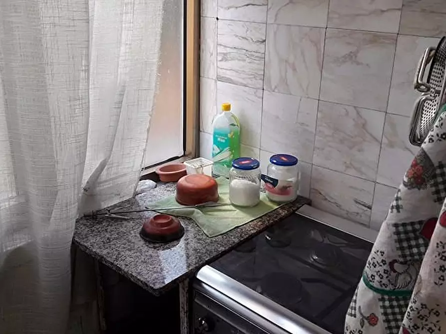 Immagine 6 di Appartamento in vendita  a Carrara