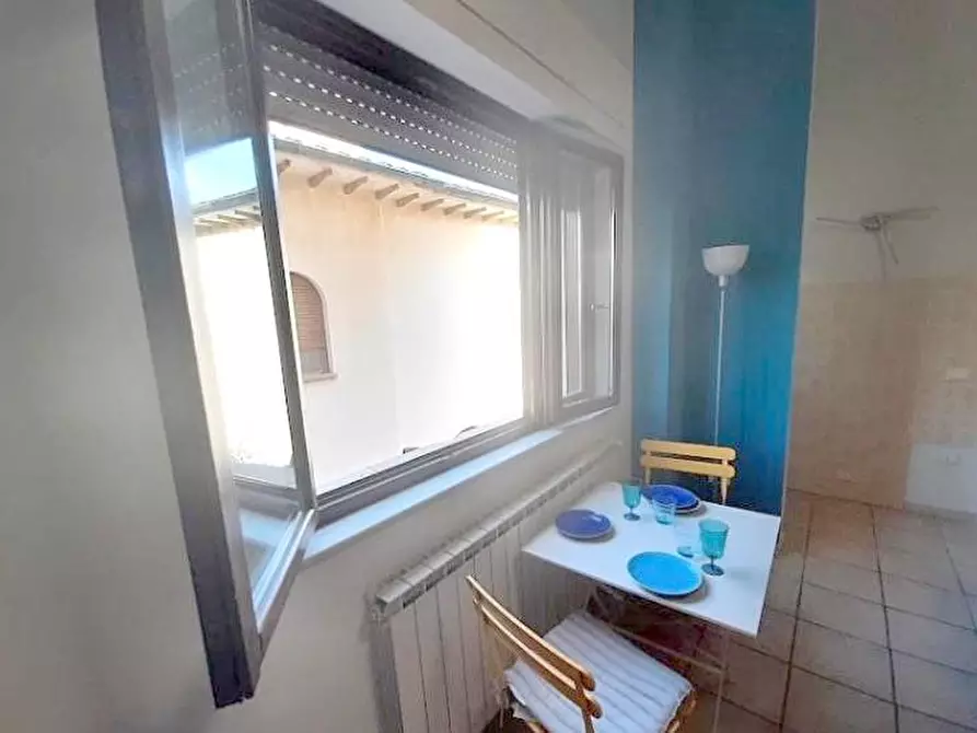 Immagine 10 di Appartamento in vendita  a Pontedera