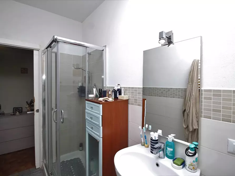 Immagine 10 di Appartamento in vendita  a Siena