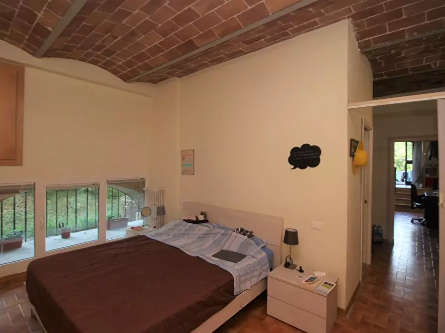 Immagine 6 di Appartamento in vendita  a Siena