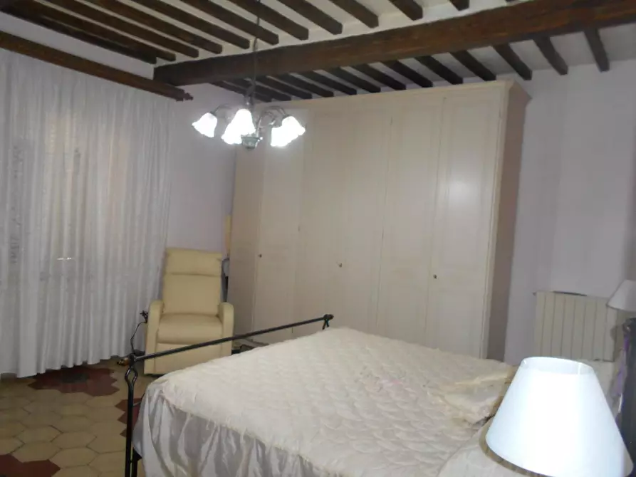 Immagine 10 di Appartamento in vendita  a Collesalvetti