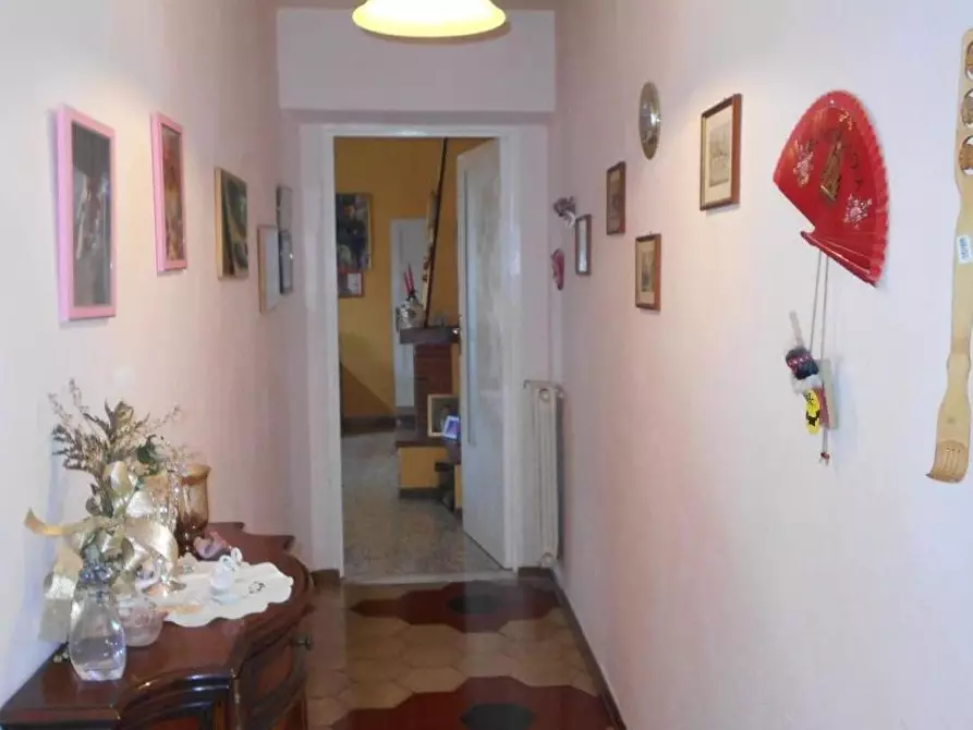 Immagine 12 di Appartamento in vendita  a Collesalvetti