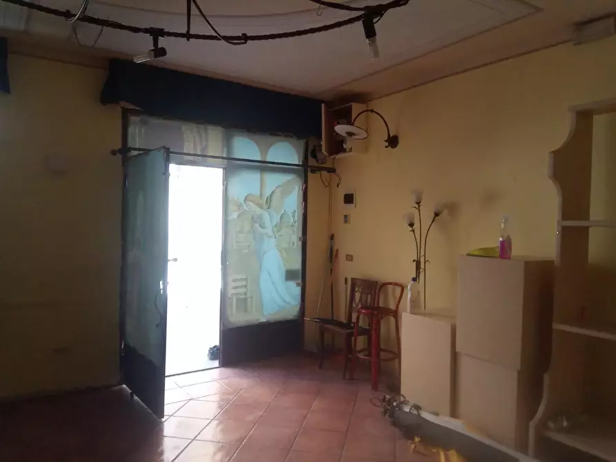 Immagine 1 di Locale commerciale in affitto  a Castelfranco Di Sotto