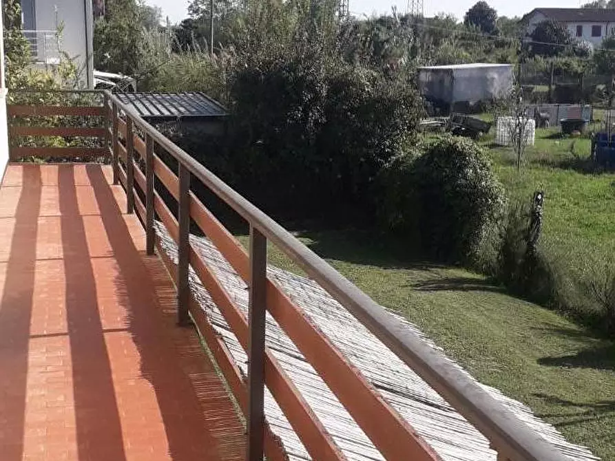 Immagine 30 di Casa indipendente in vendita  a Forte Dei Marmi