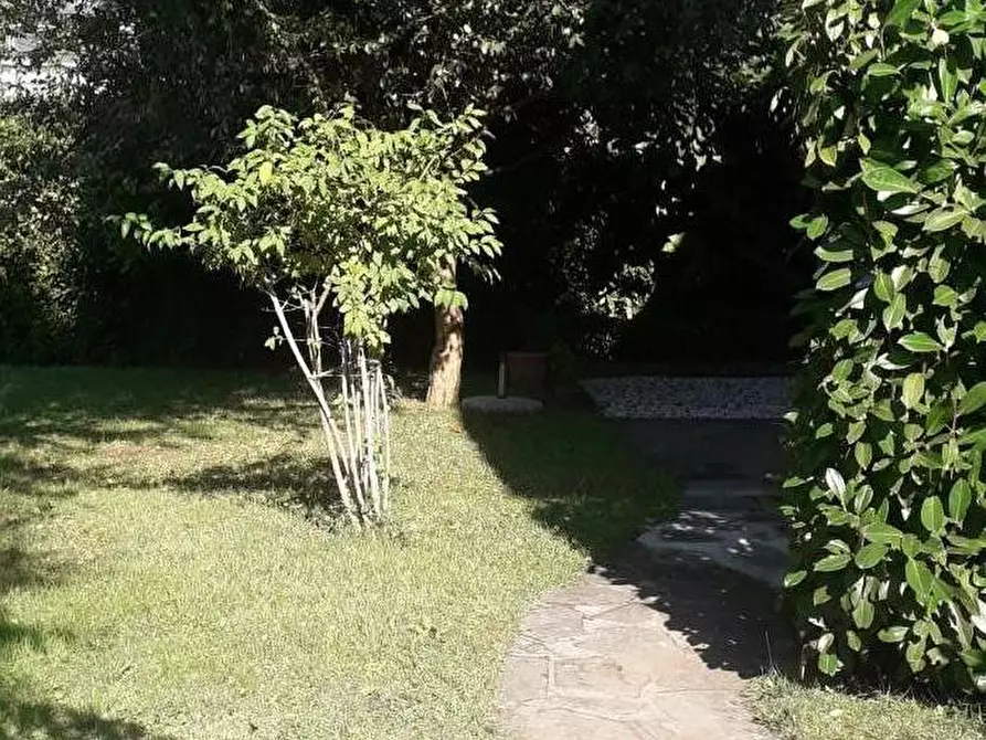 Immagine 13 di Casa indipendente in vendita  a Forte Dei Marmi