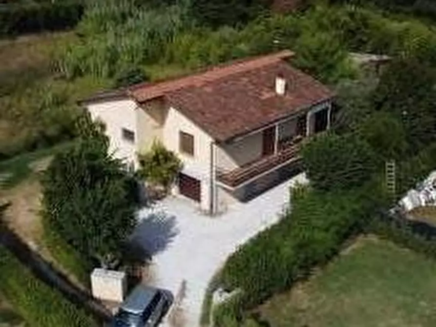 Immagine 43 di Casa indipendente in vendita  a Forte Dei Marmi