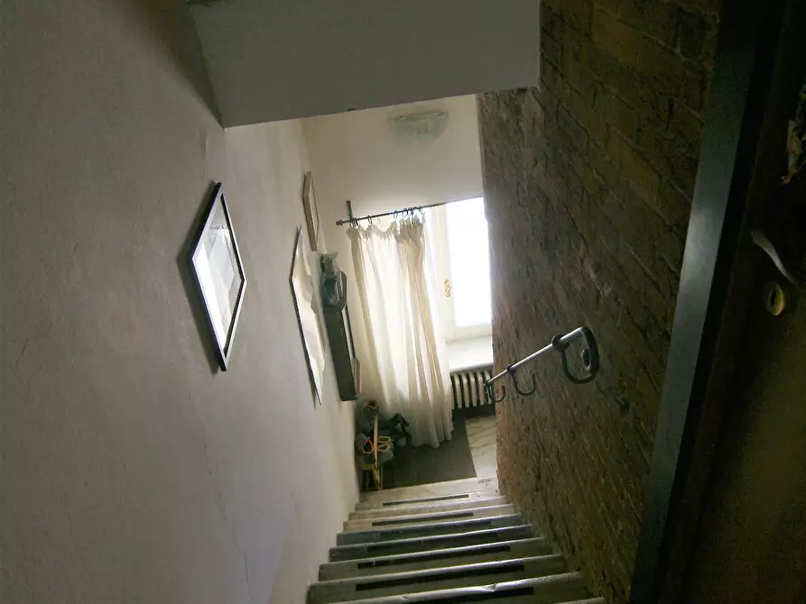 Immagine 3 di Appartamento in vendita  a Carrara