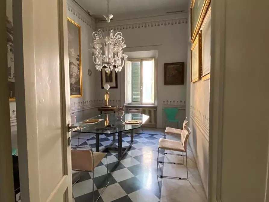 Immagine 4 di Appartamento in vendita  a Livorno