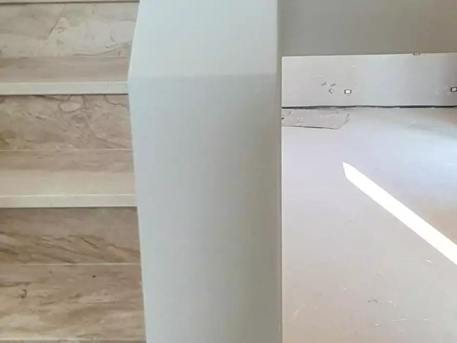 Immagine 31 di Casa trifamiliare in vendita  a Cecina