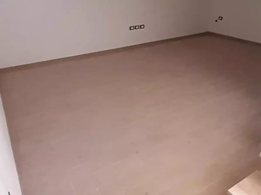 Immagine 27 di Casa trifamiliare in vendita  a Cecina