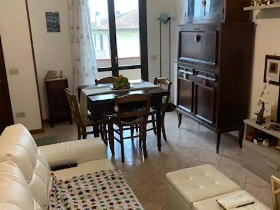 Immagine 2 di Appartamento in vendita  a Santa Maria A Monte