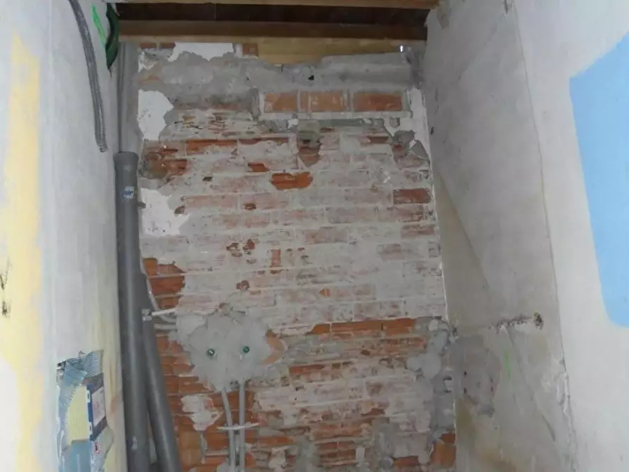 Immagine 8 di Appartamento in vendita  a Massa