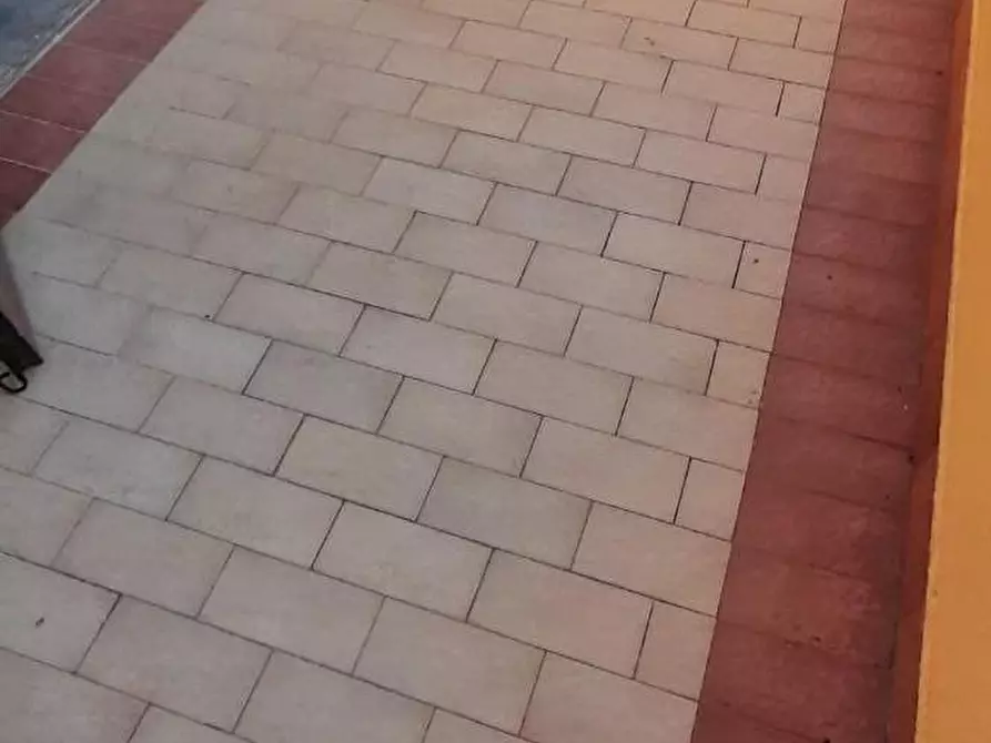 Immagine 29 di Casa trifamiliare in vendita  a Cecina