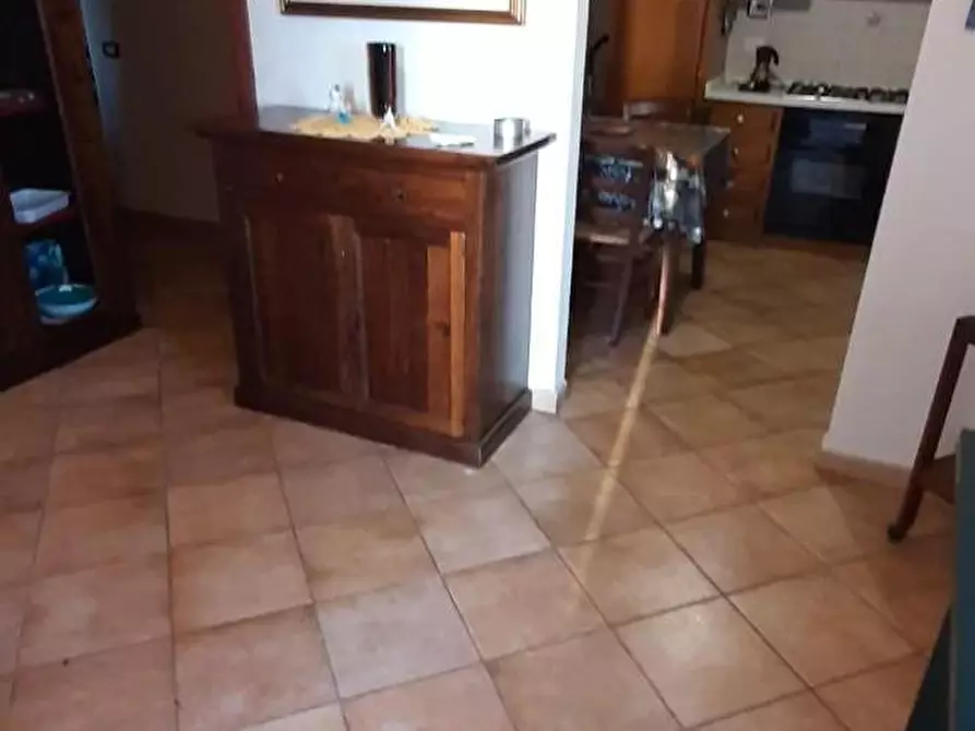 Immagine 3 di Appartamento in vendita  a Casale Marittimo