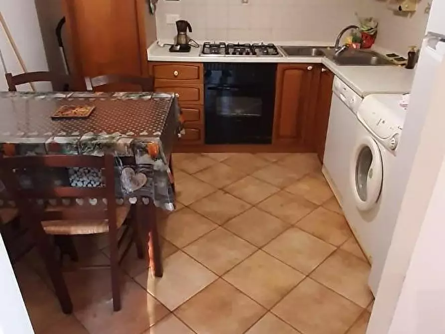 Immagine 5 di Appartamento in vendita  a Casale Marittimo