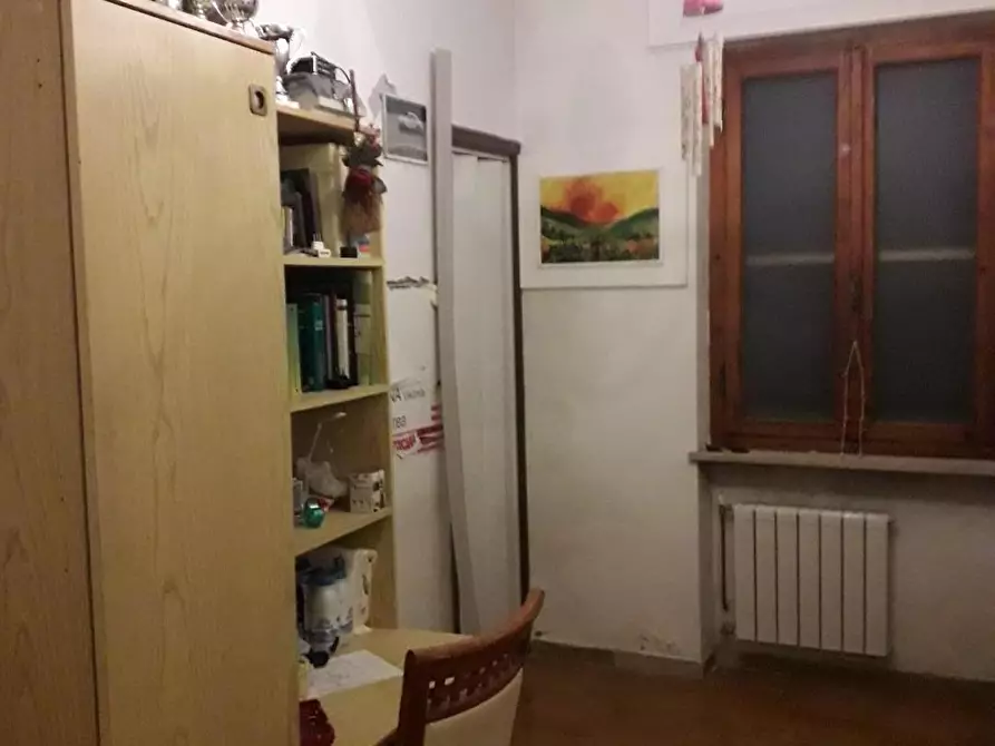 Immagine 2 di Villa in vendita  a Pisa