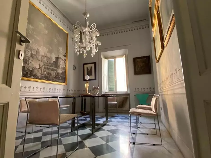 Immagine 7 di Appartamento in vendita  a Livorno