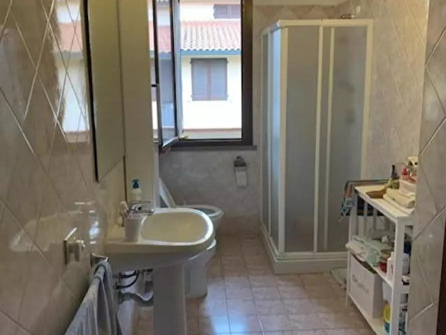 Immagine 10 di Appartamento in vendita  a Santa Maria A Monte