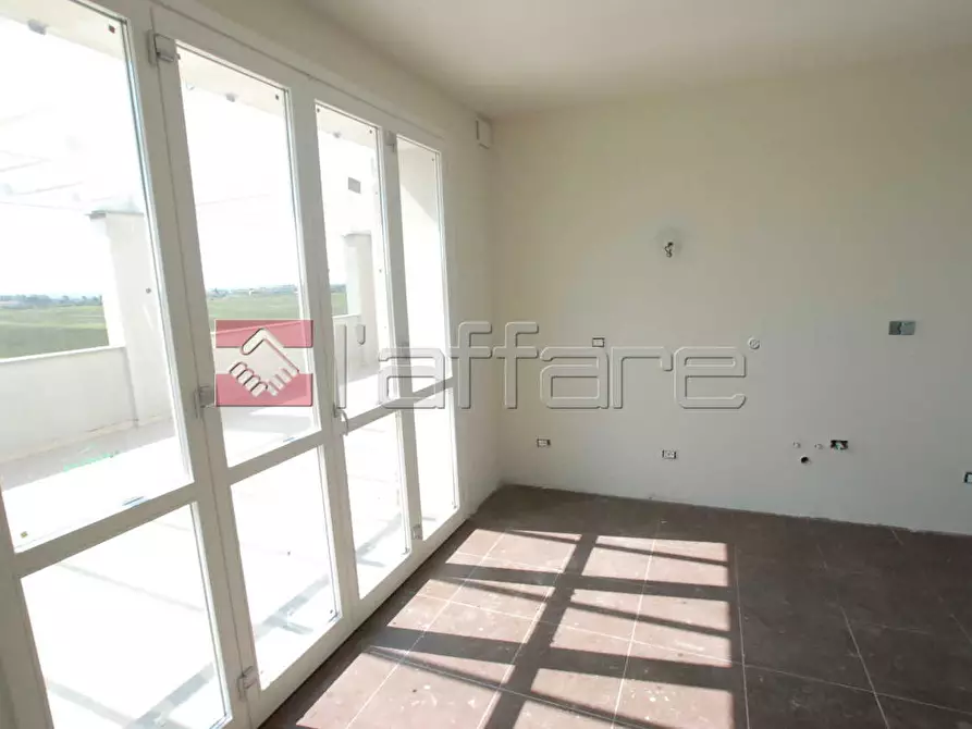 Immagine 8 di Appartamento in vendita  a Pontedera