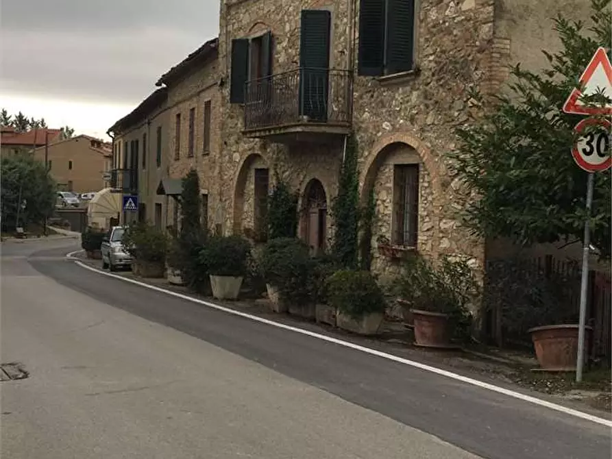 Immagine 6 di Appartamento in vendita  a Casole D'elsa