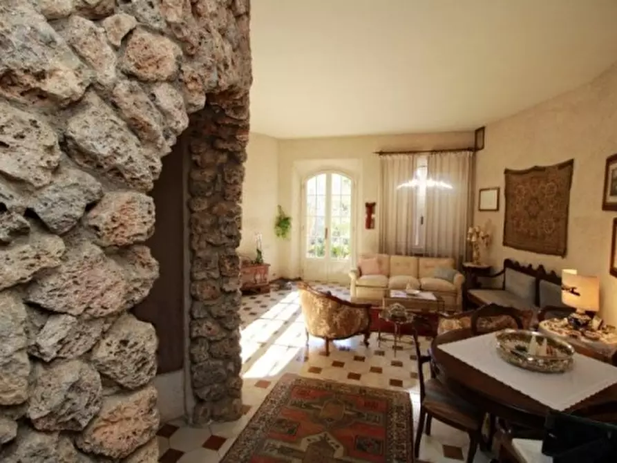 Immagine 6 di Villa in vendita  a Sovicille