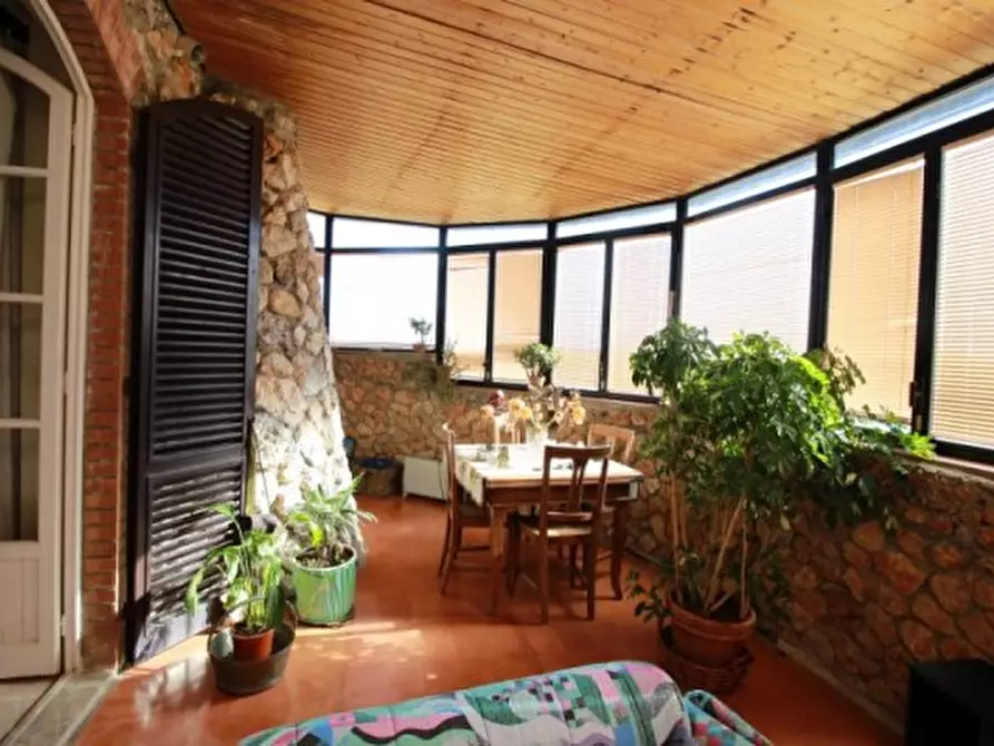 Immagine 10 di Villa in vendita  a Sovicille