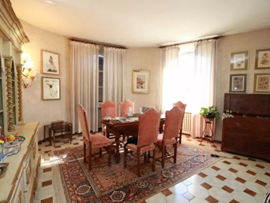 Immagine 5 di Villa in vendita  a Sovicille