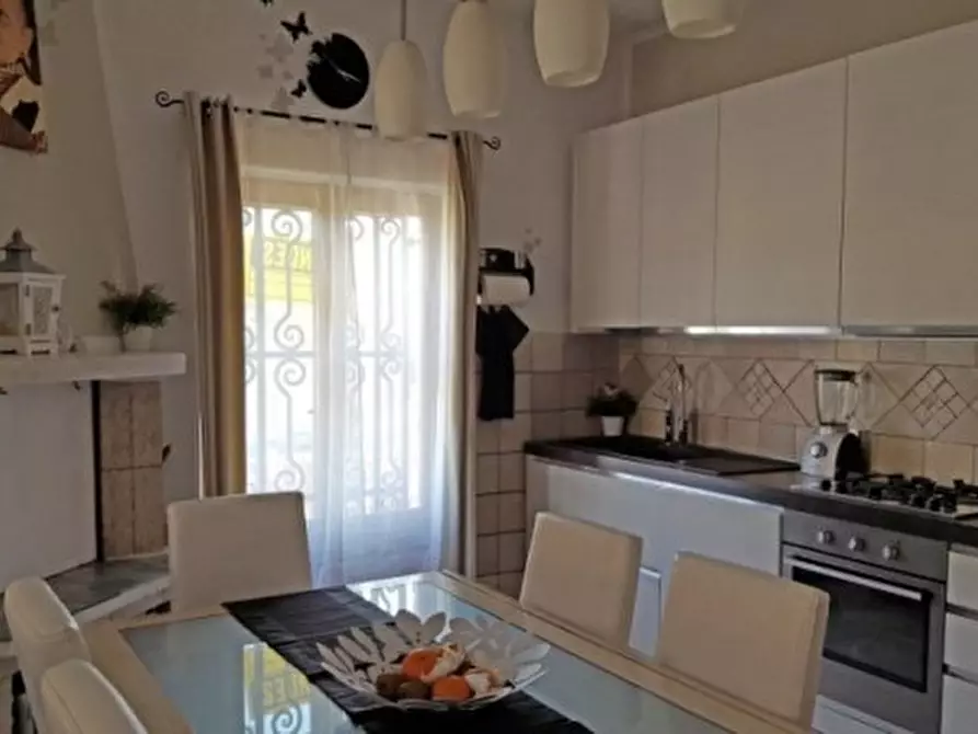 Immagine 10 di Appartamento in vendita  a Montalcino