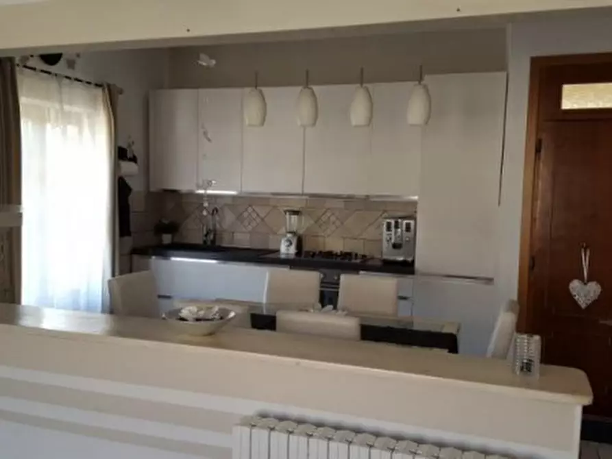 Immagine 6 di Appartamento in vendita  a Montalcino