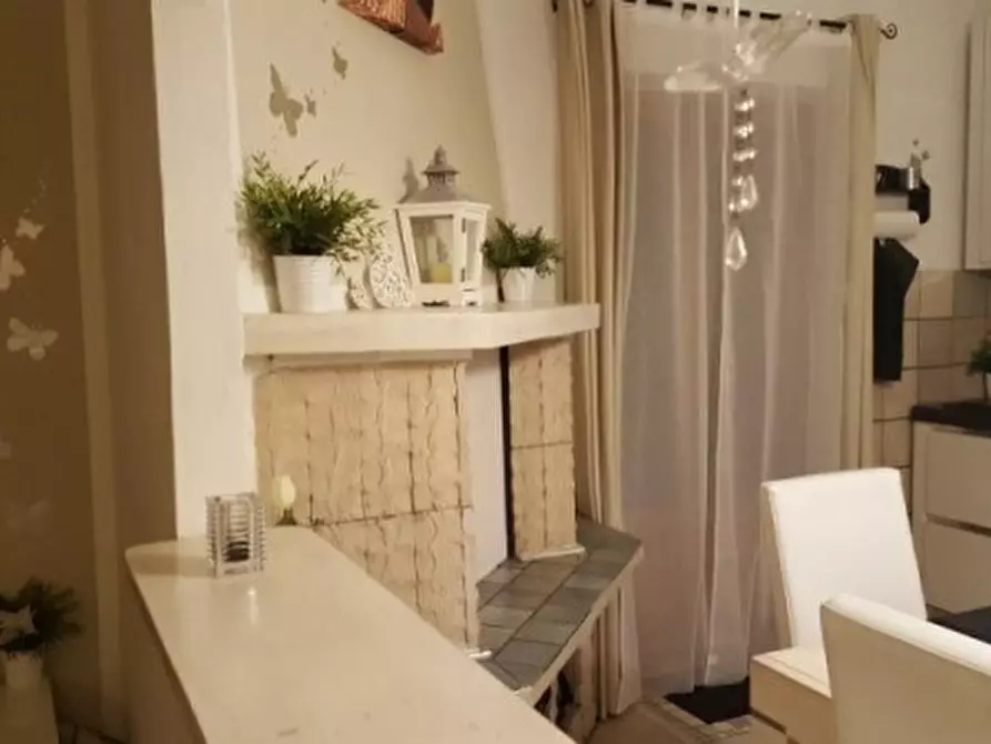 Immagine 3 di Appartamento in vendita  a Montalcino