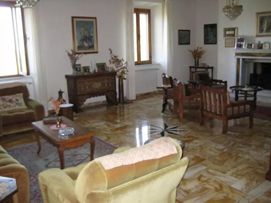 Immagine 3 di Villa in vendita  a Civitella Paganico