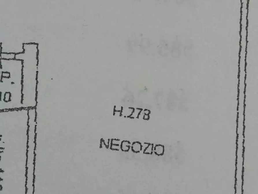 Immagine 3 di Locale commerciale in vendita  a Cascina