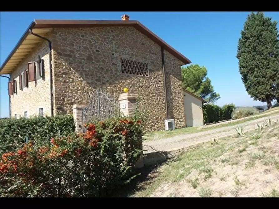 Immagine 26 di Casa colonica in vendita  a Montaione