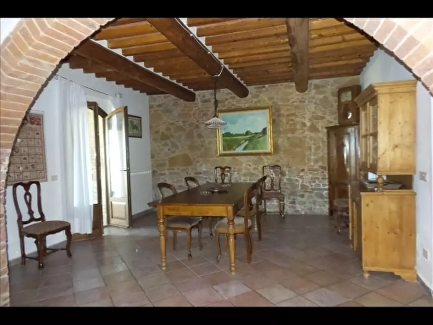 Immagine 29 di Casa colonica in vendita  a Montaione