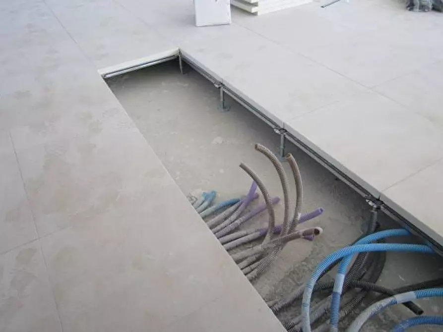 Immagine 5 di Ufficio in affitto  a Pisa