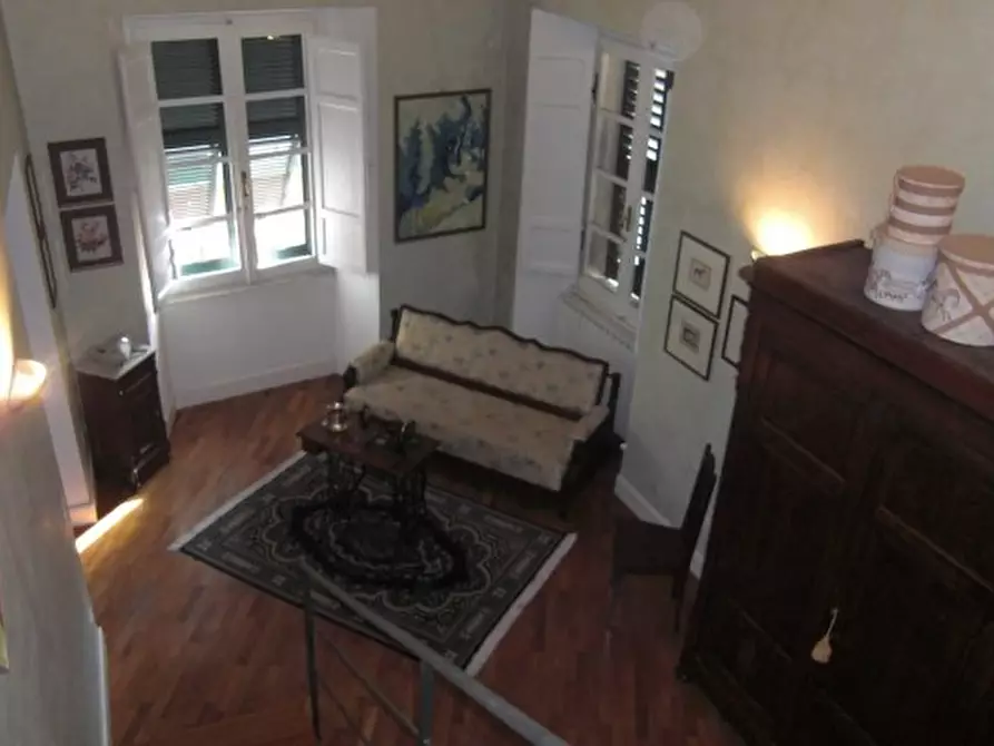 Immagine 16 di Appartamento in vendita  a Carrara