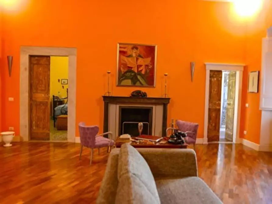 Immagine 4 di Appartamento in vendita  a Carrara