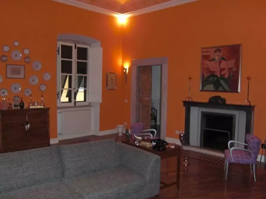 Immagine 15 di Appartamento in vendita  a Carrara